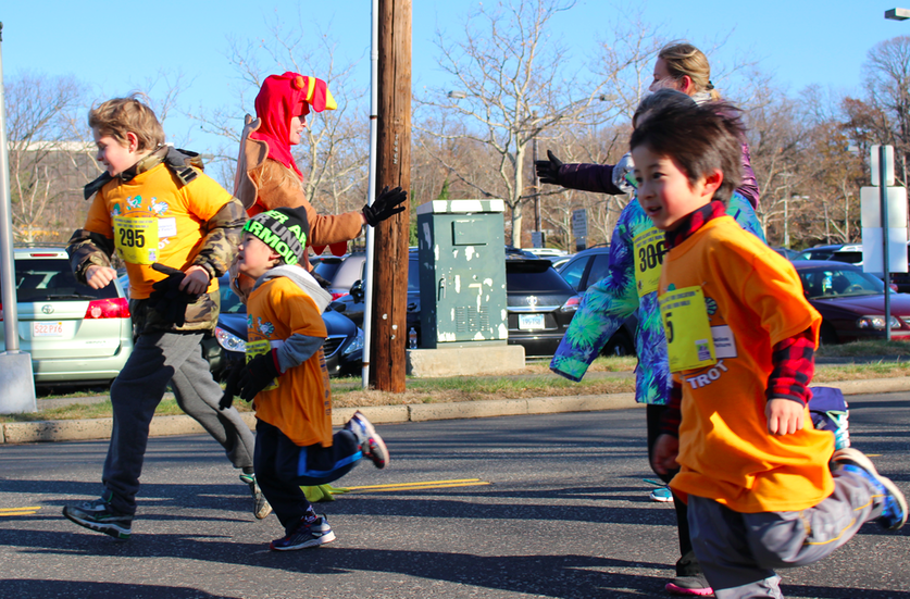 Turkey Trot 2014. Photo: Leslie Yager