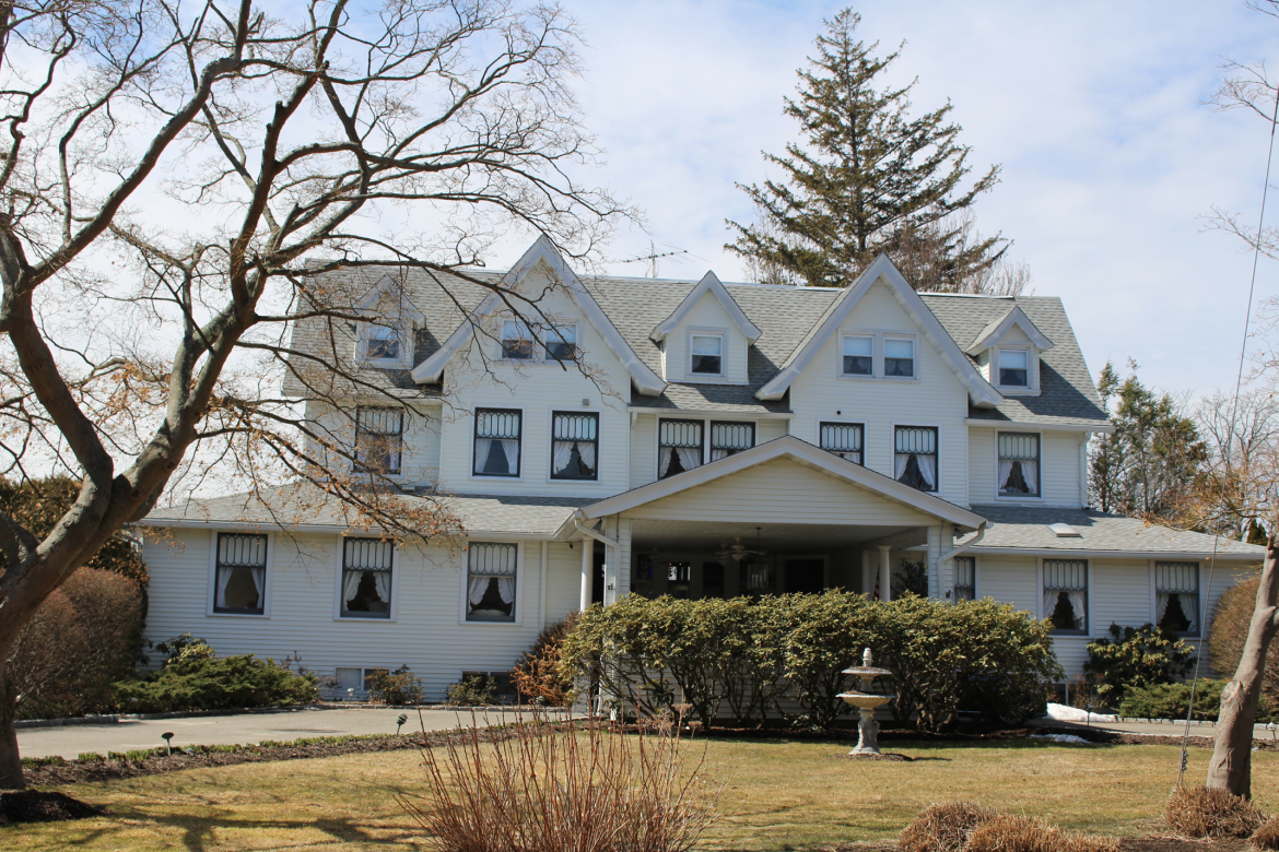 UPDATE: Neighbors Wary of Harbor House Inn Change to a 6-Unit Residence ...