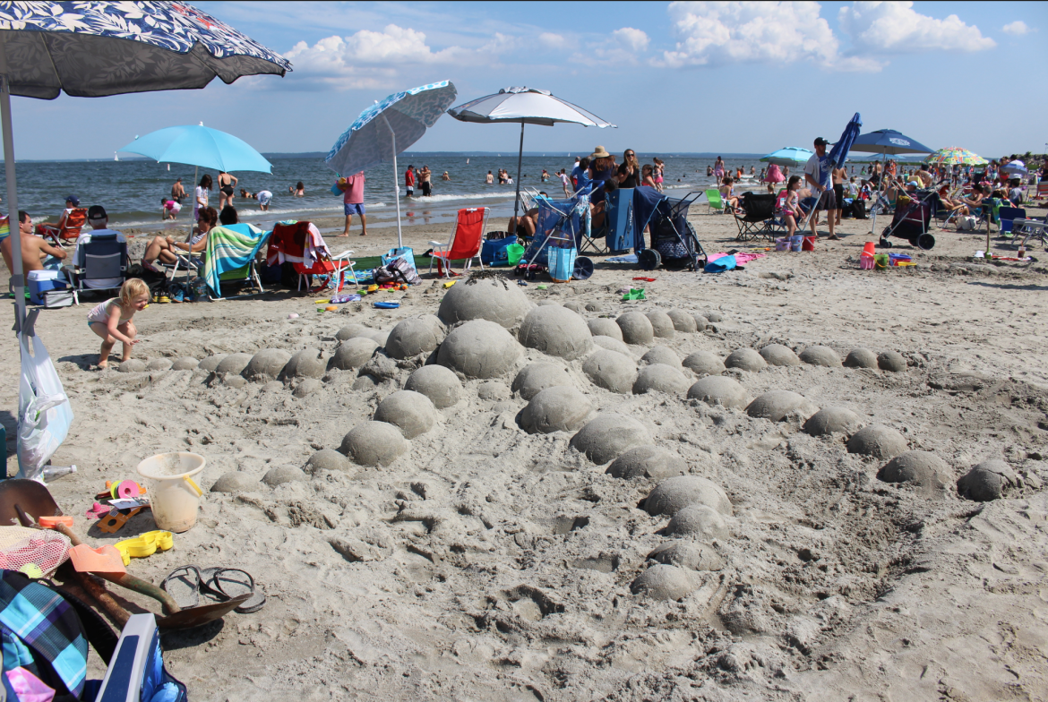 Sandblast sand sculpture contest 2015 at Greenwich Point. Credit: Leslie Yager