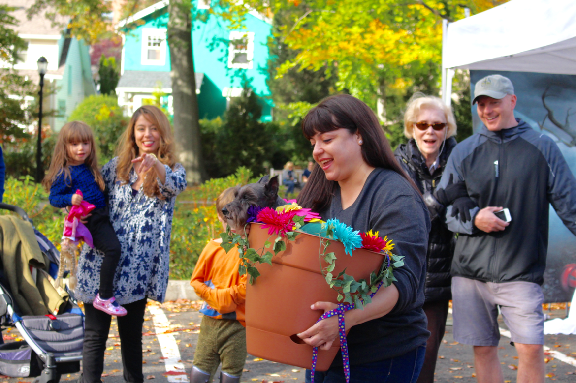  Howl & Prowl fundraiser for Adopt-A-Dog on Greenwich Ave on Sunday, Oct. 25, 2015. Credit: Leslie Yager