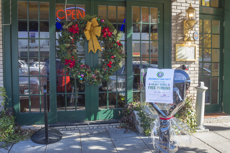Free parking for the Holiday Stroll down Greenwich Avenue