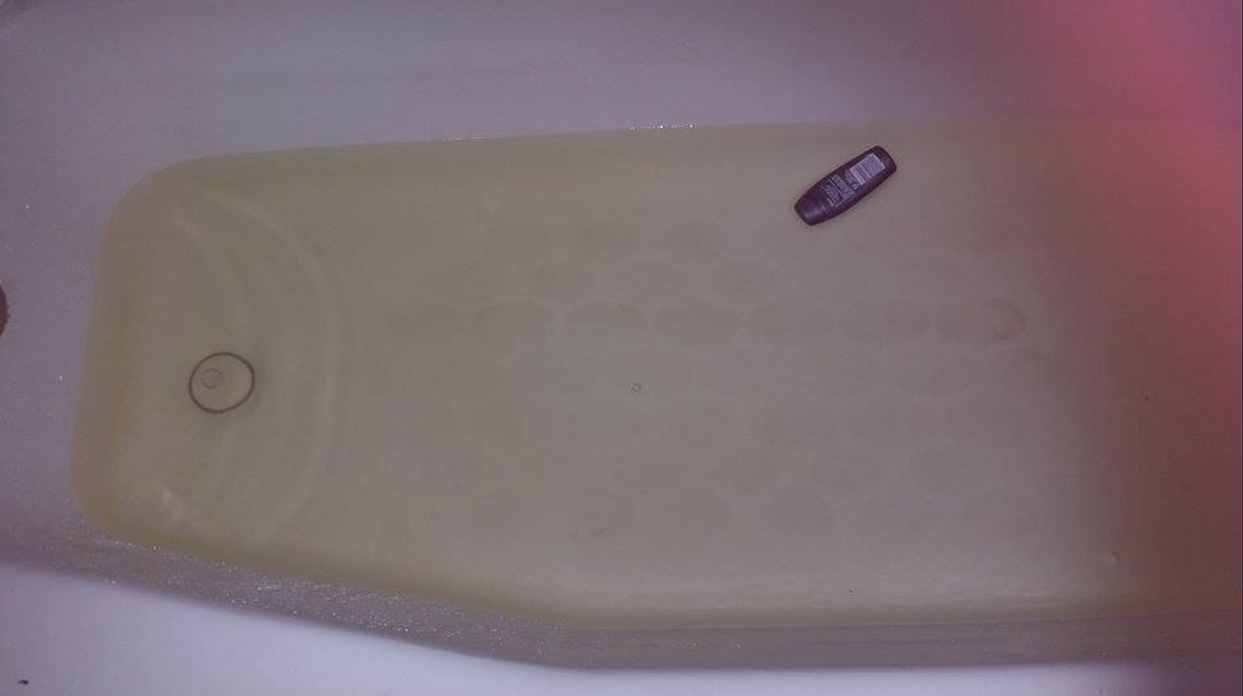 brown water in tub