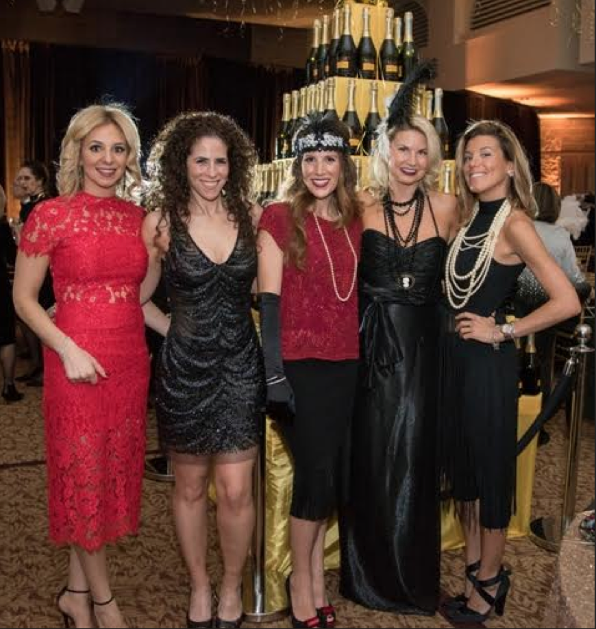 Jessica Esterkin, Rebecca Cooper, Stephanie Esquenazi, Andrea Sinkin and Melissa Spencer helped to bring the “Roaring 20s” to life with their themed-attire. LJ Studios Photography