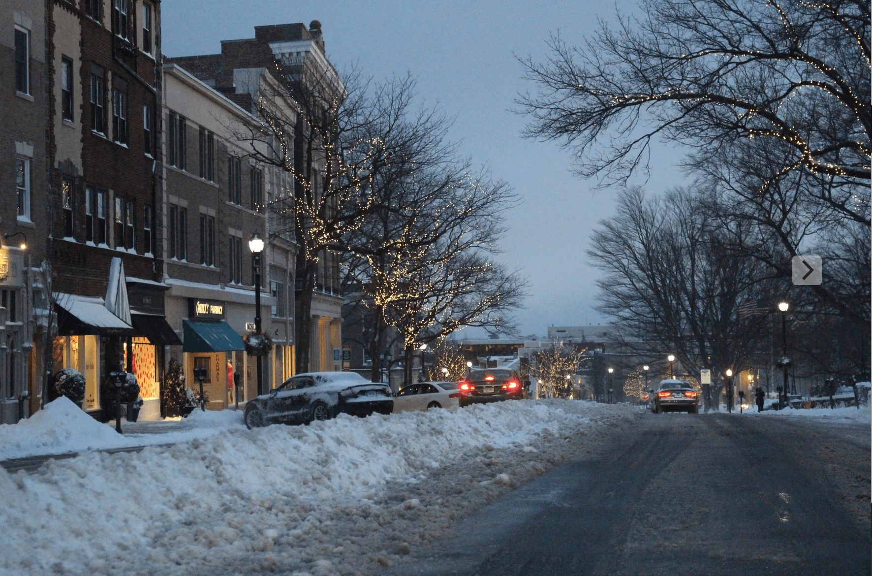 Greenwich Avenue at the tail end of the snow storm, Feb. 9, 2017