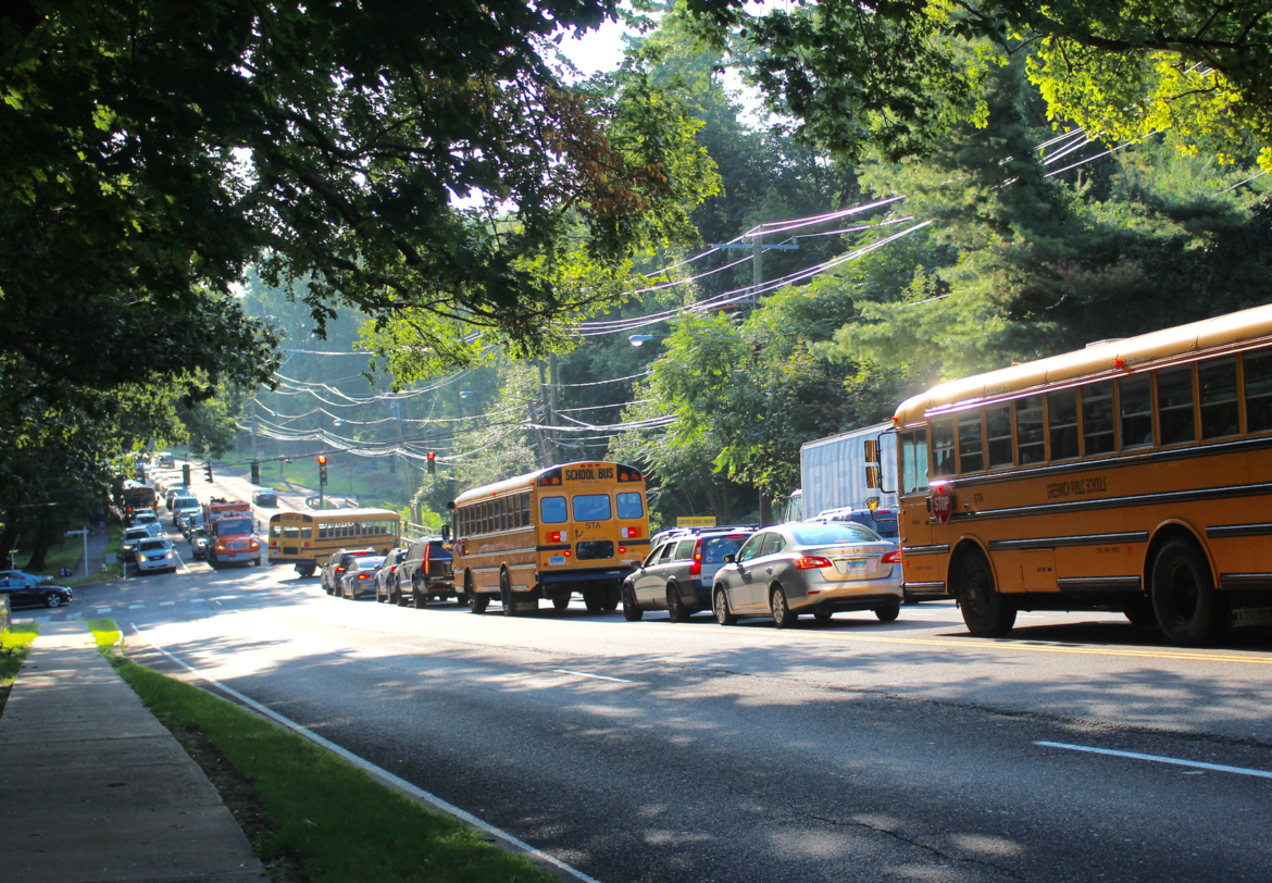 Traffic backed up in both directions at the intersection of Hillside and East Putnam Avenue. Aug 31, 2017 Photo: Leslie Yager