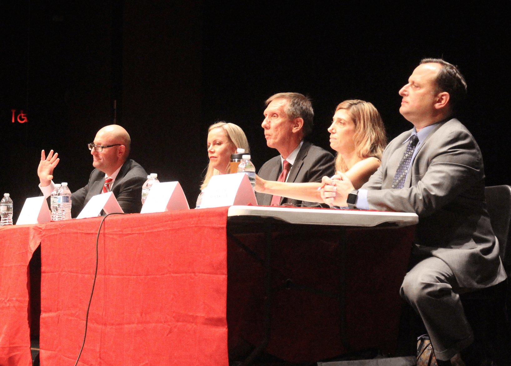 Jason Auerbach, Meghan Olsson, Peter Sherr, Kathleen Stowe and Peter Bernstein during the Oct 10, 2017 Board of Education candidate forum at GHS. Photo: Leslie Yager