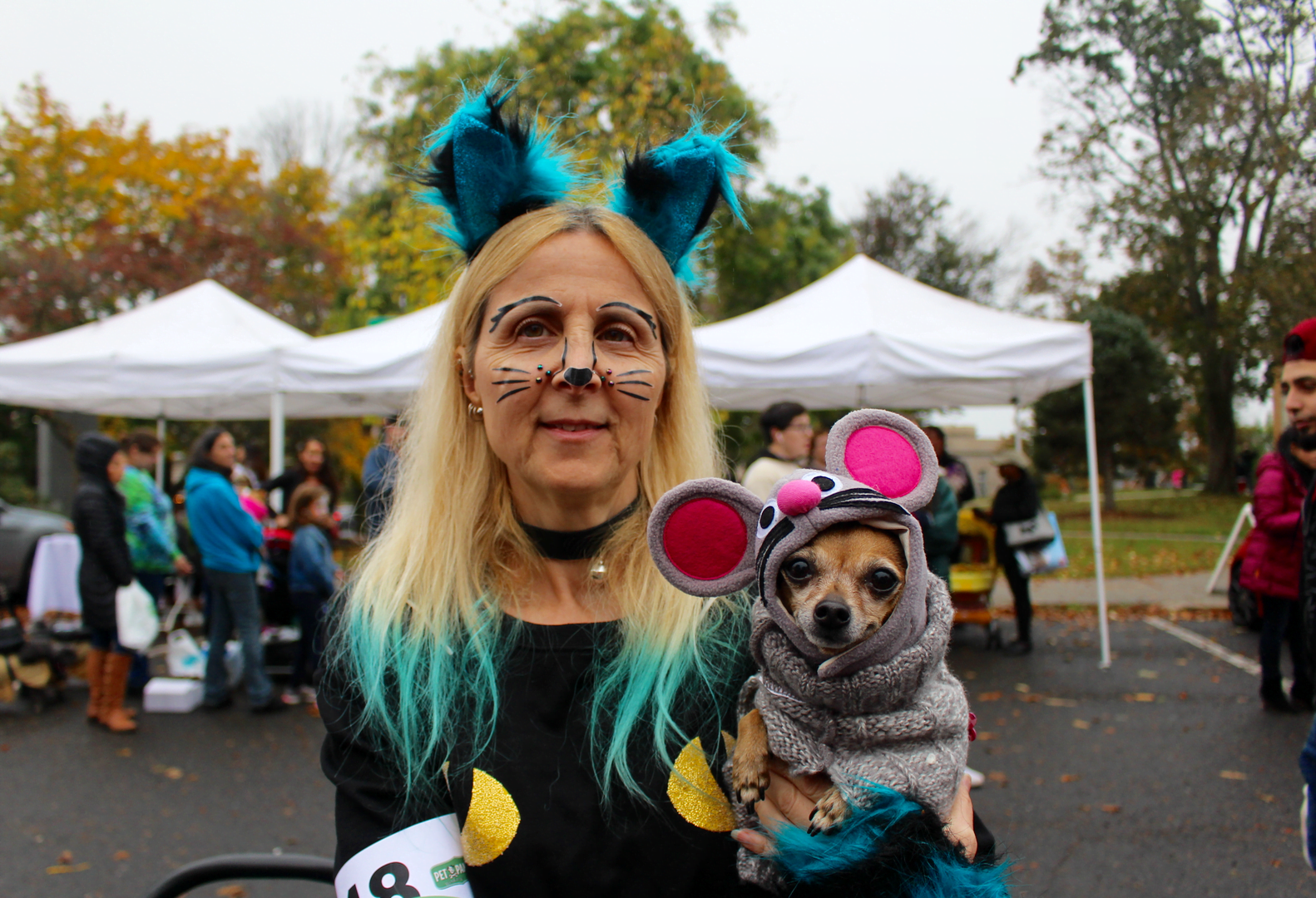 Pet Pantry held its annual "Howl & Prowl" at 290 Greenwich Ave on Nov 5, 2017 Photo: Leslie Yager