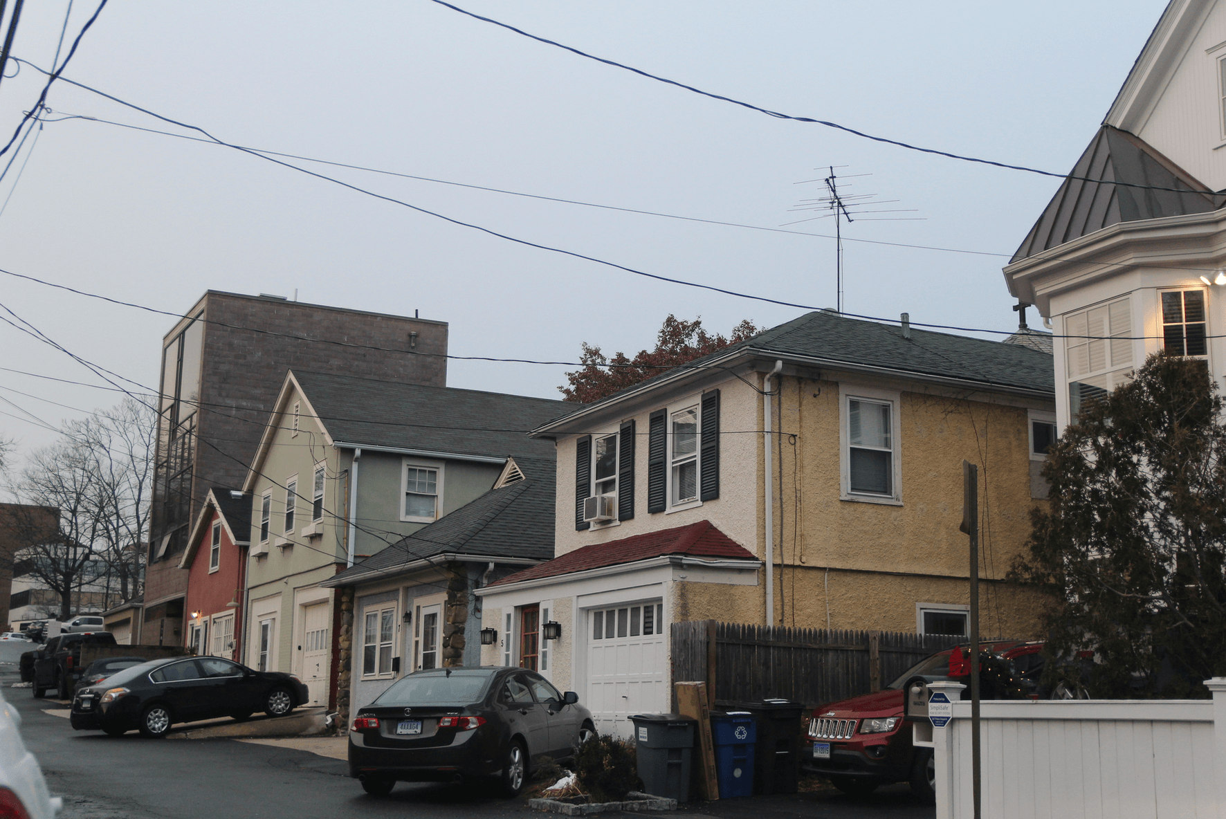 Houses on Benedict Court in central Greenwich. Photo: Leslie Yager