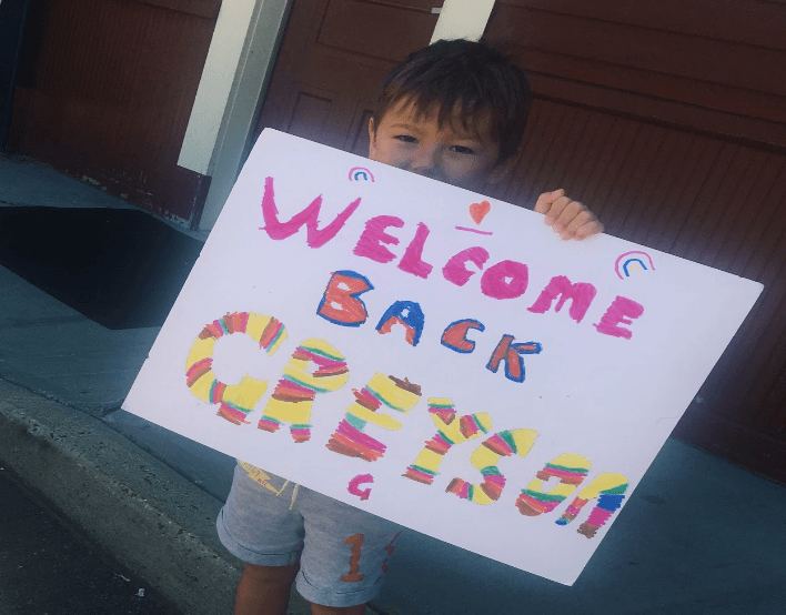 The welcoming sign of the Coffrey family for Greyson