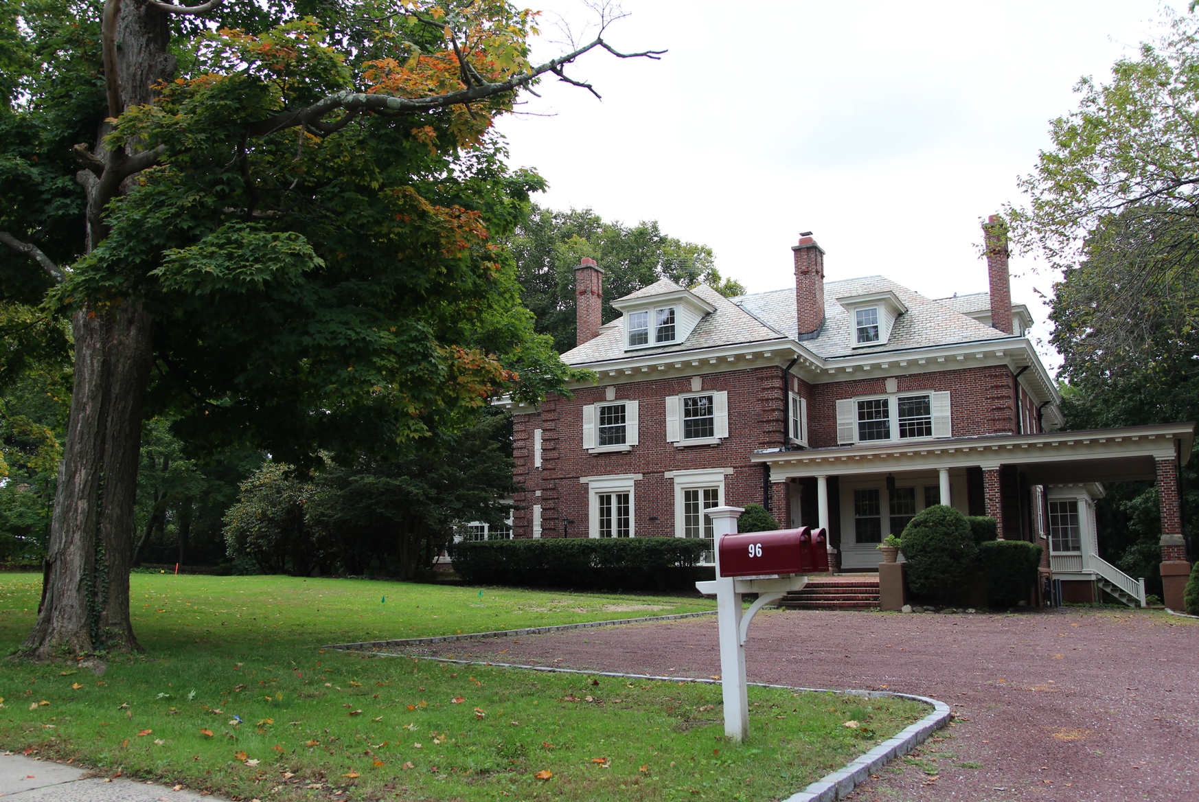 Greenwich Academy purchased 96 Maple Ave, built in 1910, last June for $2,800,000.