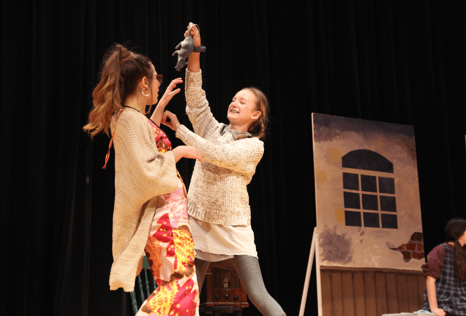 Eastern Middle School 8th graders rehearse Annie the musical to be performed Thursday, January 17 through Saturday, January 19, 2019. Photo: Leslie Yager