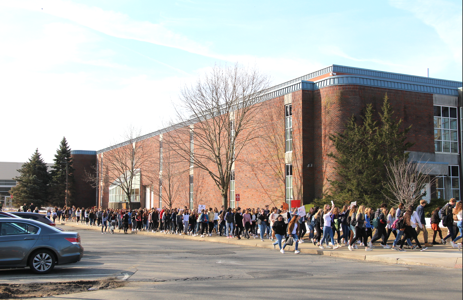 Greenwich High School students participated in a national walk out to protest gun violence. March 14, 2019 Photo: Leslie Yager