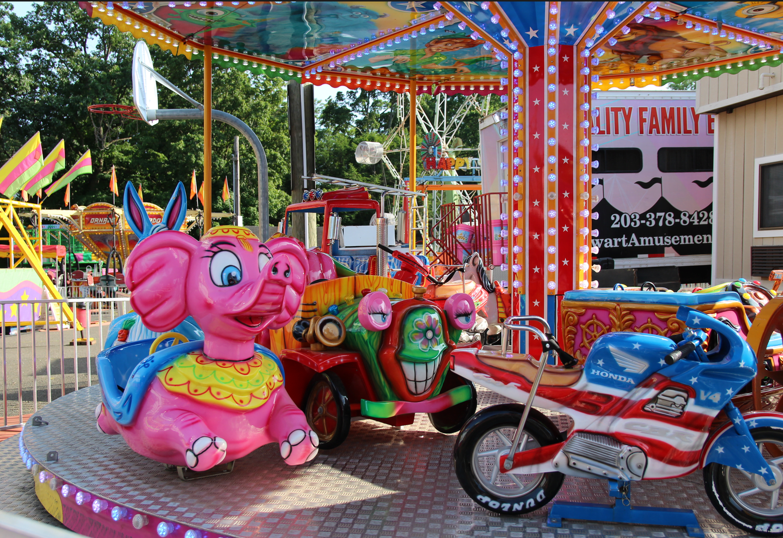 Rides at the St Catherine Carnival of Fun on July 9, 2019 Photo: Leslie Yager