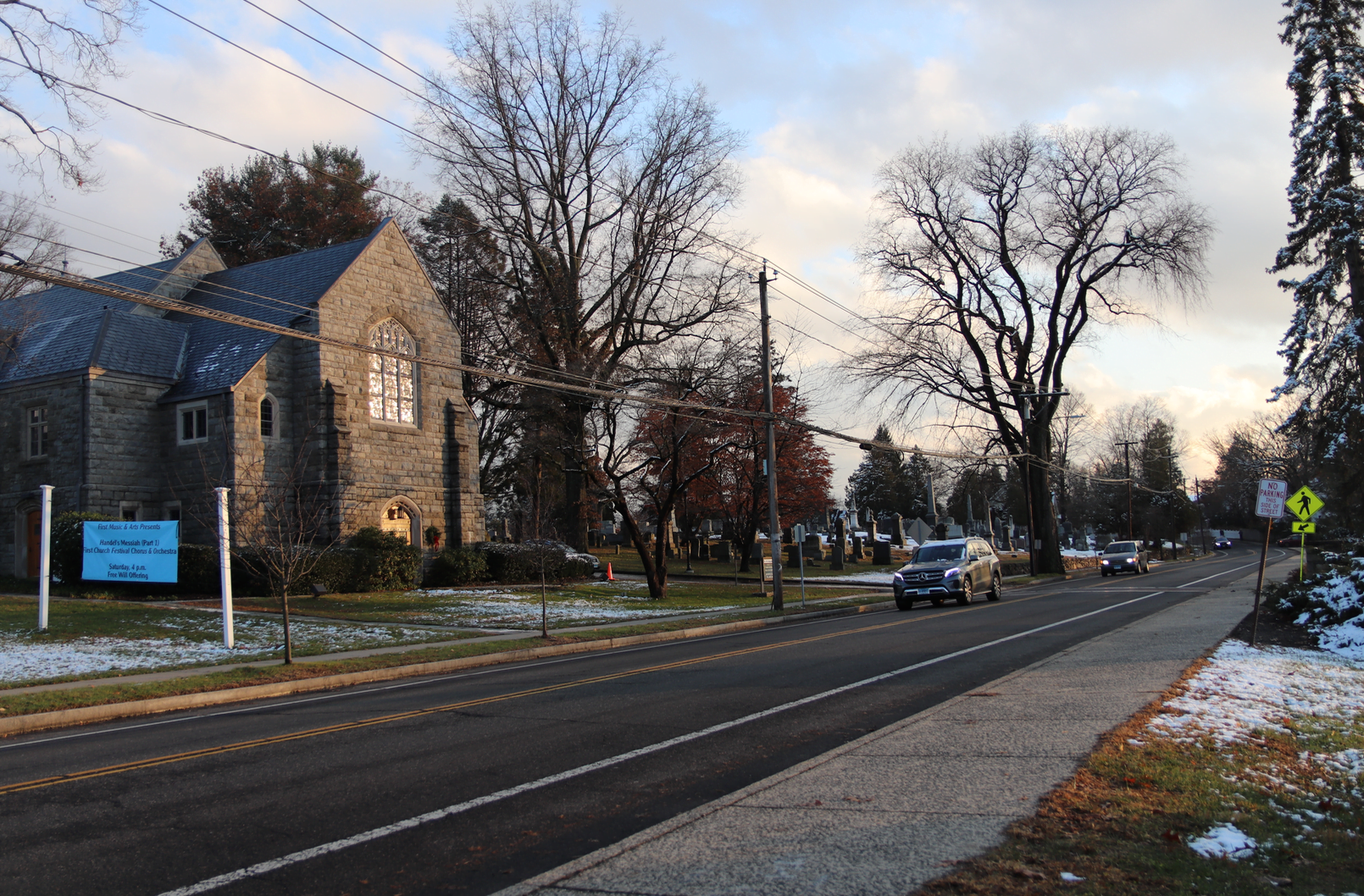 Cars drive past The First Congregational Church on Sound Beach Ave in Old Greenwich. Dec 11, 2019 Photo: Leslie Yager